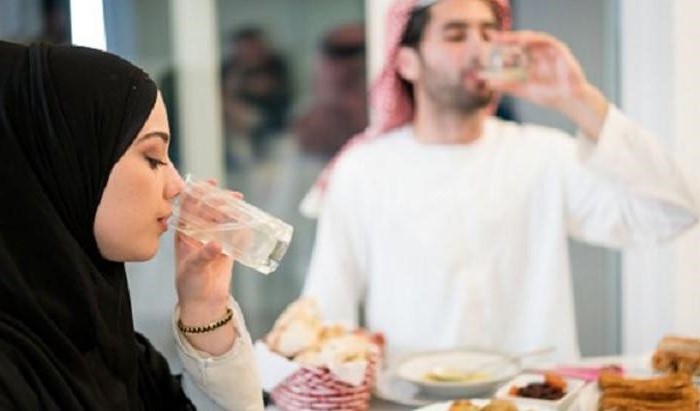 Tips Minuman Yang Baik dan Yang Harus Dihindari Saat Puasa Di Bulan Ramadhan